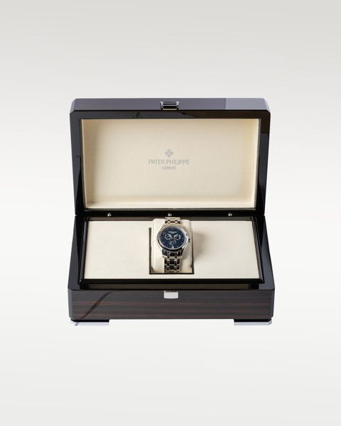 Patek Philippe Complications 4947/1A-001